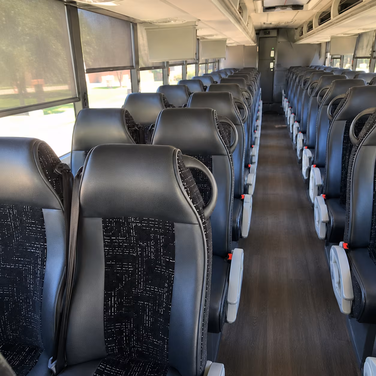 easily book transportation for your next bachelor or bachelorette party 5