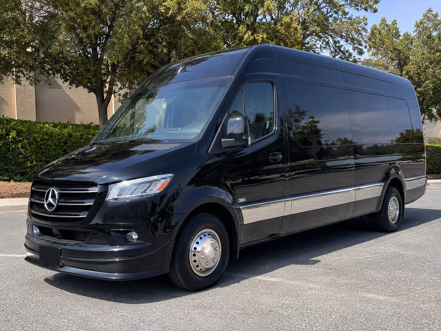 easily book transportation for your next concert or music festival 4