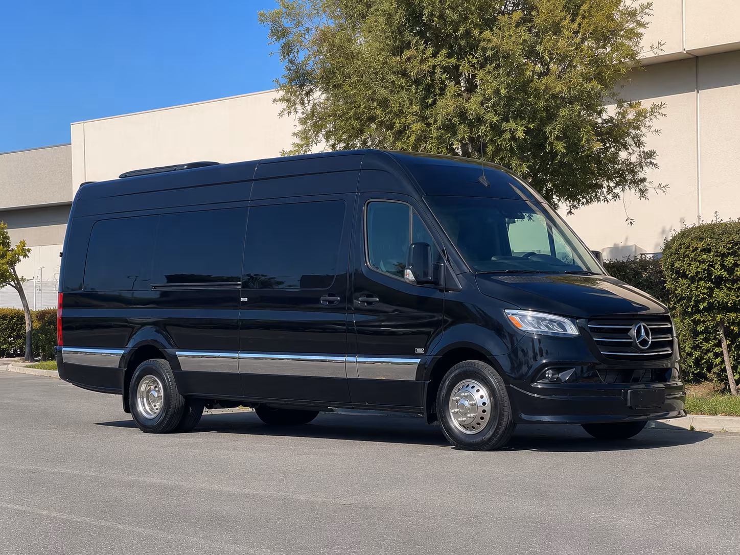 easily book transportation for your next private event 1