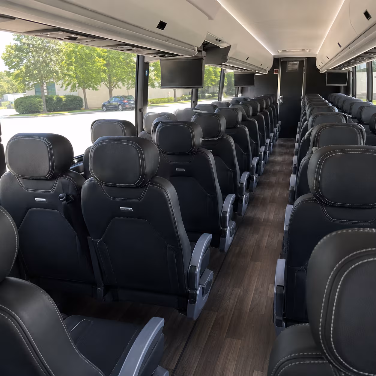 easily book transportation for your next prom 3