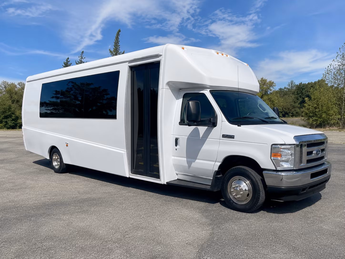 renton quinceanera sweet 16 party bus rental
